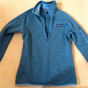 Blue Patagonia pullover half zip sweater